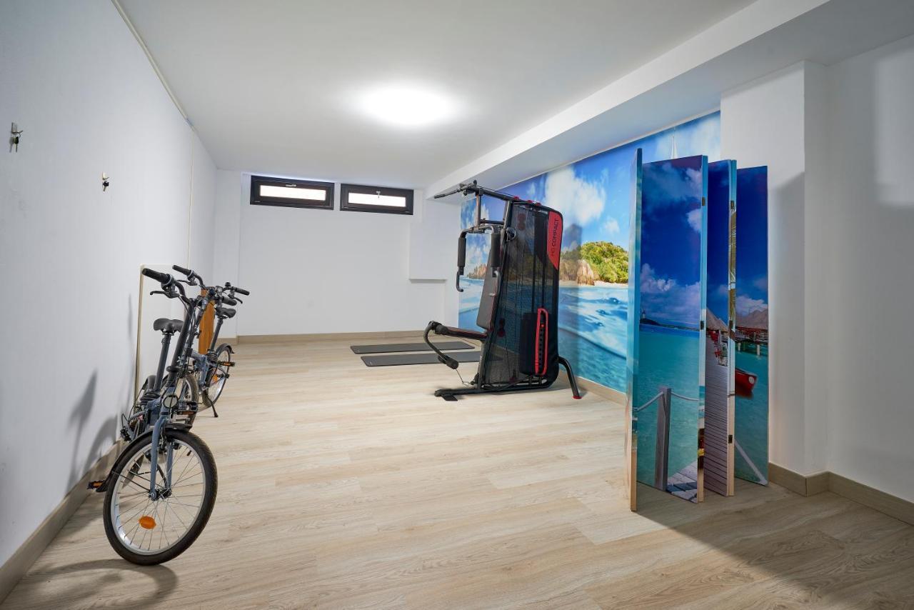 Studio Deluxe With Shared Roof Terrace Málaga Eksteriør bilde